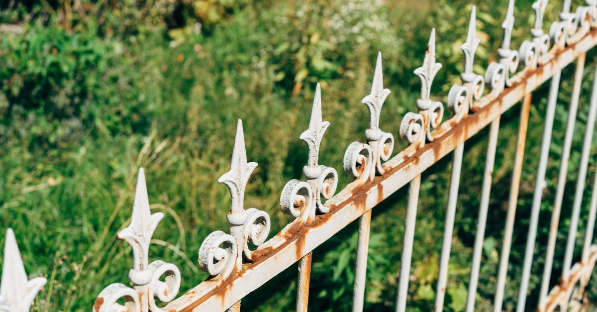 Best Practices for Documenting Compliance with Commercial Fencing Regulations