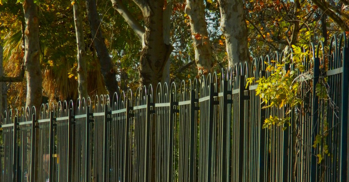 Must-Have Safety Gear for Fencing Contractors